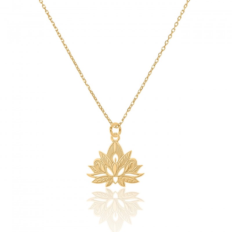 Colier din argint placat cu aur cu o floare de lotus