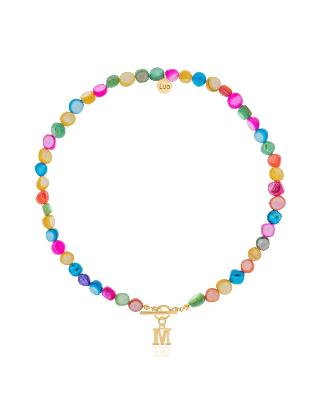 Colier din perle sidef colorat cu inchizatoare decorativa cu litera
